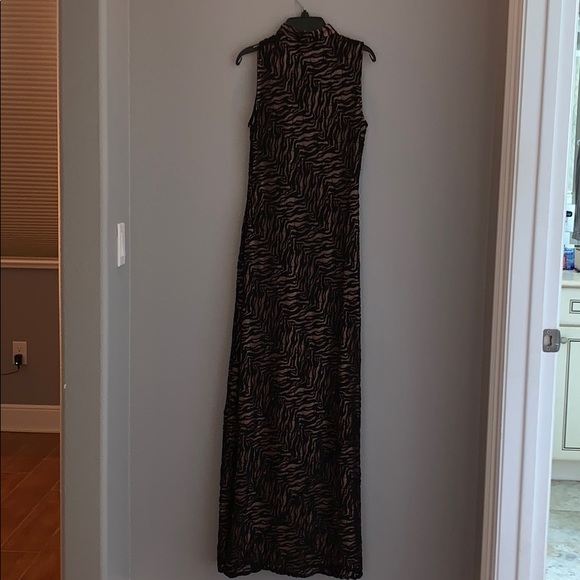 long printed dress black and nude - Picture 2 of 4